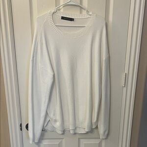 Elegant White Crew Neck Sweater